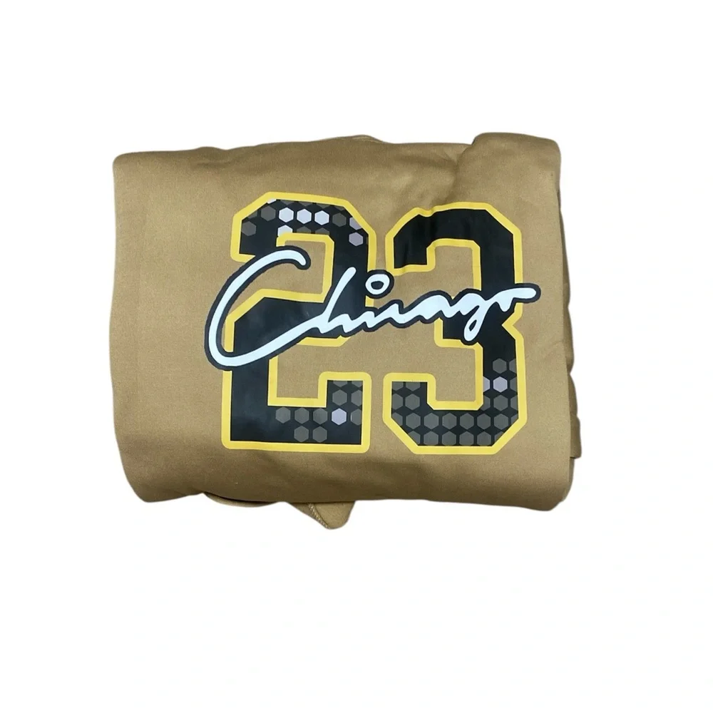 NWT Chicago 23 Sweatshirt and Sweatpants‎ Y84